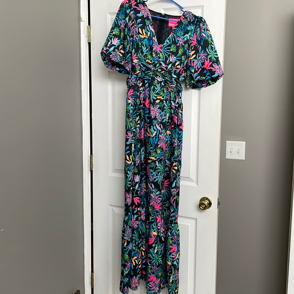 Lilly Pulitzer floral size 4 dress